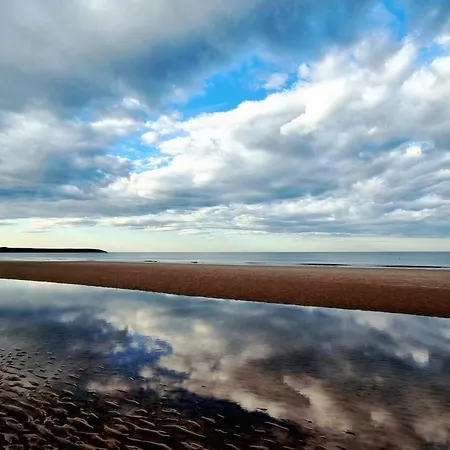 Nyaraló Sandy Bay Hideaway - Part Of The The Bay Village With Pool, Gym And Direct Access, Pub, Restaurant, Tennis And Meadows Walks *