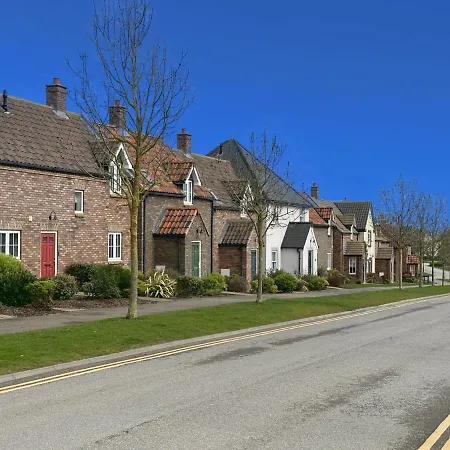 Nyaraló Sandy Bay Hideaway - Part Of The The Bay Village With Pool, Gym And Direct Access, Pub, Restaurant, Tennis And Meadows Walks