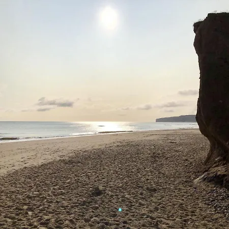 Sandy Bay Hideaway - Part Of The The Bay Village With Pool, Gym And Direct Access, Pub, Restaurant, Tennis And Meadows Walks *